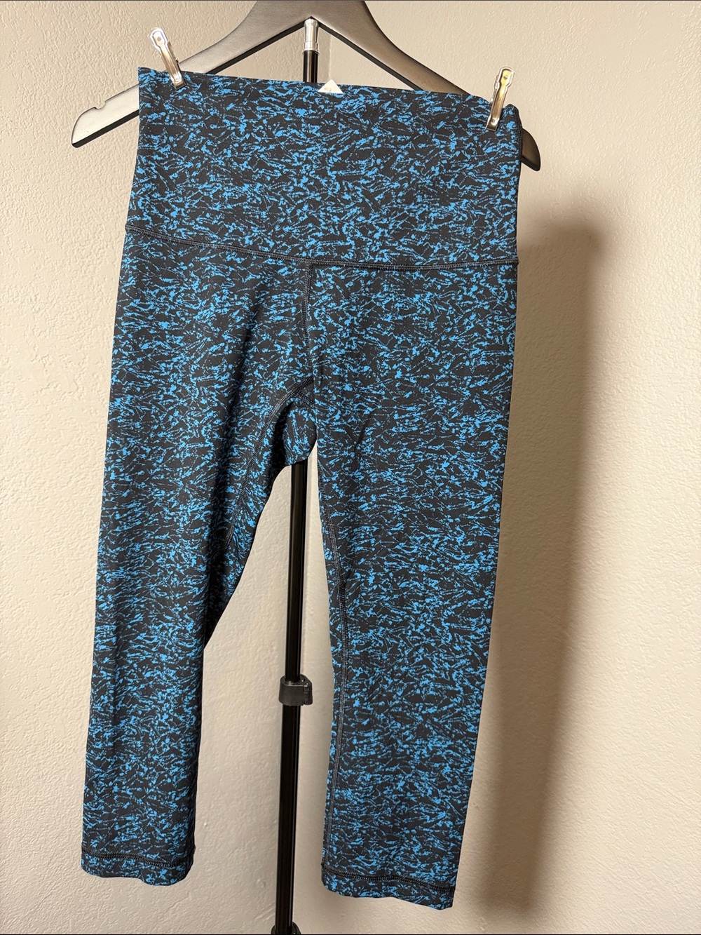 lululemon  Black and Blue Space-Dye Leggings
